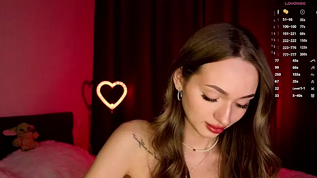 Snapshot of Ballani_Grow chatting on June 22, 7:11 pm Ballani Grow online show from June 22, 7:11 pm