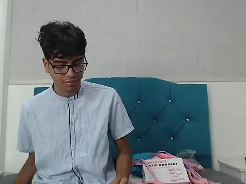 Snapshot of Jack_Blacck chatting on June 22, 7:33 pm Jack Blacck online show from June 22, 7:33 pm