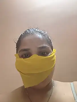 Snapshot of Punjabi_lady01 chatting on July 23, 7:39 am Punjabi lady01 online show from July 23, 7:39 am