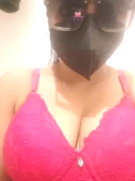 Snapshot of muskankumari11 chatting on June 15, 5:42 am muskankumari11 online show from June 15, 5:42 am