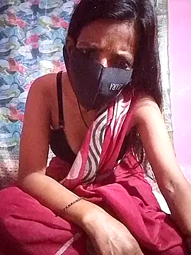 Snapshot of Desi_madamm chatting on June 24, 6:07 pm Desi madamm online show from June 24, 6:07 pm