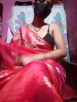 Snapshot of Desi_madamm chatting on July 17, 12:12 pm Desi madamm online show from July 17, 12:12 pm