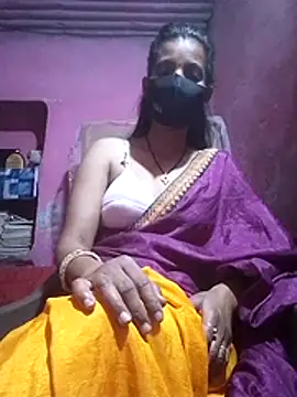 Snapshot of Desi_madamm chatting on July 20, 5:15 pm Desi madamm online show from July 20, 5:15 pm