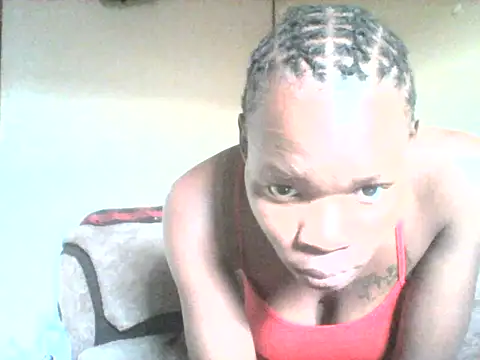 Snapshot of sexysly_2 chatting on July 1, 10:39 am sexysly 2 online show from July 1, 10:39 am