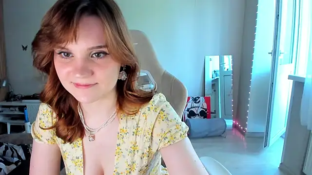 Snapshot of amelia_braun chatting on July 7, 7:23 am amelia braun online show from July 7, 7:23 am