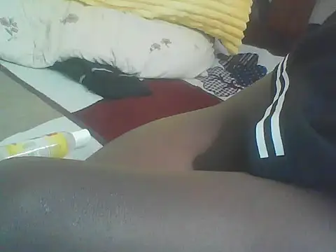 Snapshot of cutechocolate chatting on June 20, 2:58 am cutechocolate online show from June 20, 2:58 am