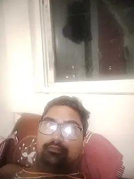 Snapshot of dhirusury050625 chatting on June 30, 5:25 pm dhirusury050625 online show from June 30, 5:25 pm