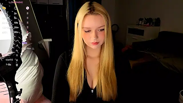 viyy online show from July 18, 7:17 pm