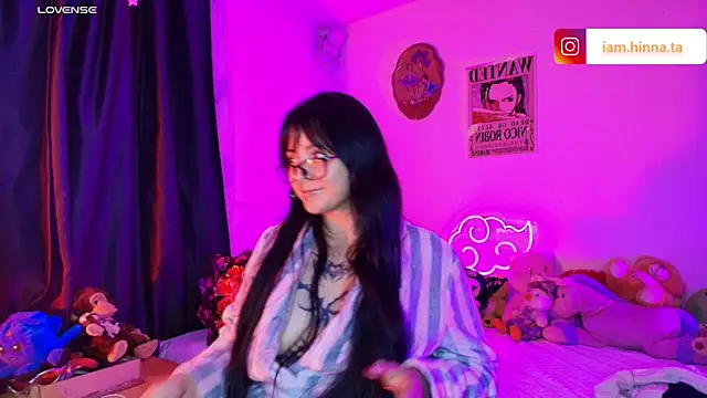 Snapshot of hina_ht chatting on June 25, 4:12 am hina ht online show from June 25, 4:12 am