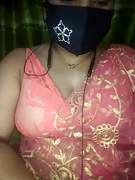 Snapshot of Khosi_Moni chatting on June 22, 8:28 pm Khosi Moni online show from June 22, 8:28 pm