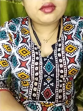 Snapshot of Khosi_Moni chatting on July 7, 1:15 pm Khosi Moni online show from July 7, 1:15 pm