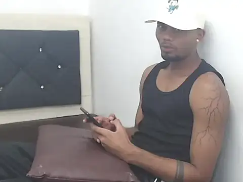 blazertr online show from June 16, 1:52 am