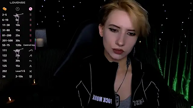Snapshot of _Shadow_devil__ chatting on July 28, 8:52 pm Shadow devil online show from July 28, 8:52 pm