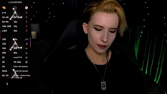 Snapshot of _Shadow_devil__ chatting on July 30, 3:22 pm Shadow devil online show from July 30, 3:22 pm