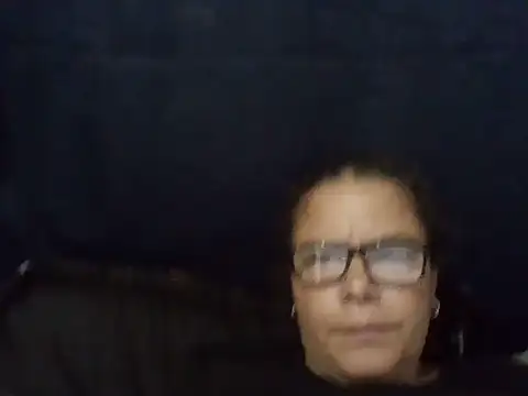 Snapshot of lusianamasters chatting on June 13, 12:08 am lusianamasters online show from June 13, 12:08 am