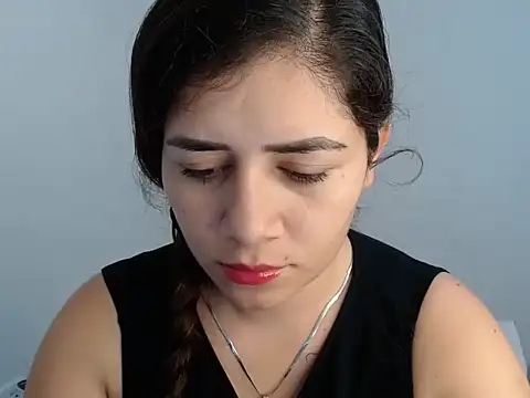 Luna zoe online show from June 19, 8:34 pm