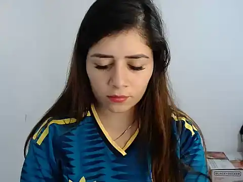 Luna zoe online show from June 23, 9:13 pm