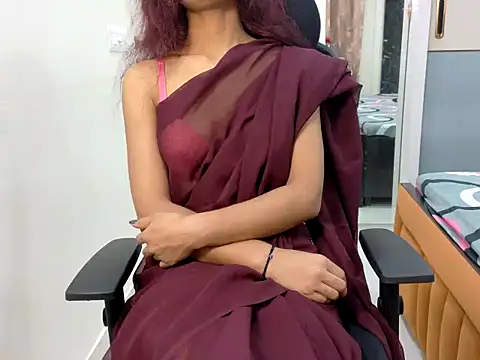 Snapshot of BadAss_Siya chatting on June 18, 3:27 pm BadAss Siya online show from June 18, 3:27 pm