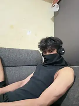 Snapshot of goo_kimm chatting on July 11, 6:43 pm goo kimm online show from July 11, 6:43 pm