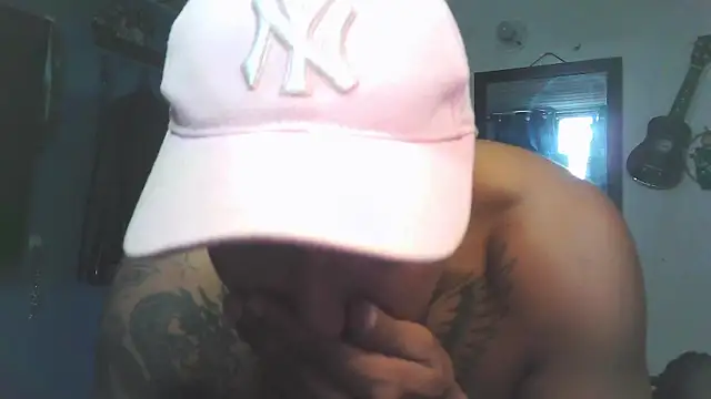 Snapshot of MrGoldenBoy777 chatting on June 21, 12:30 pm MrGoldenBoy777 online show from June 21, 12:30 pm