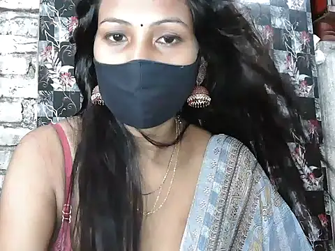 NottyMomo online show from July 18, 5:44 am
