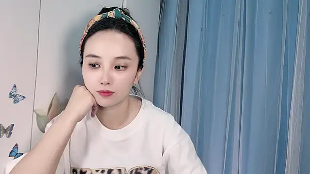 Snapshot of Yesqiko chatting on June 26, 2:43 pm Yesqiko online show from June 26, 2:43 pm