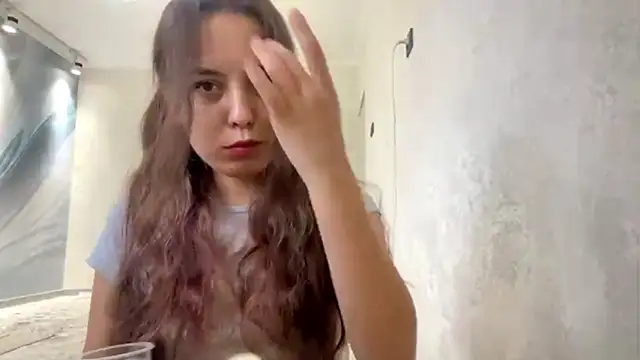 Snapshot of MathaEspejo chatting on June 17, 12:50 pm MathaEspejo online show from June 17, 12:50 pm