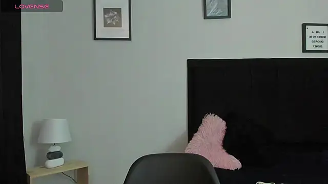 Sara B online show from June 21, 5:59 pm