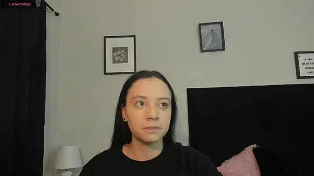 Sara B online show from June 25, 6:01 pm