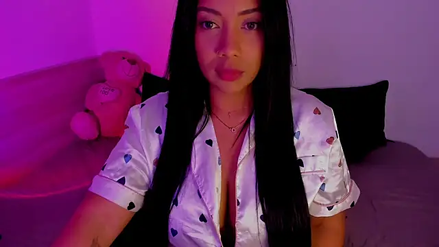 Snapshot of NicolePasqualott chatting on November 30, 6:01 pm NicolePasqualott online show from November 30, 6:01 pm