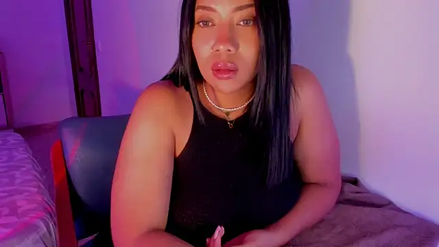 Snapshot of NicolePasqualott chatting on May 16, 7:34 pm NicolePasqualott online show from May 16, 7:34 pm