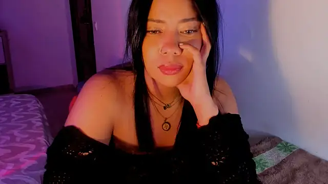 Snapshot of NicolePasqualott chatting on June 19, 7:39 pm NicolePasqualott online show from June 19, 7:39 pm