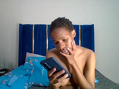 Snapshot of jay-ezike chatting on June 30, 10:22 pm jay-ezike online show from June 30, 10:22 pm