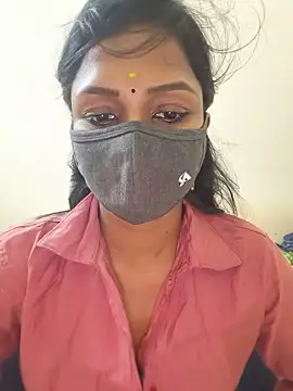 Snapshot of YALINITWO7_TAMIL chatting on June 18, 1:37 pm YALINITWO7 TAMIL online show from June 18, 1:37 pm