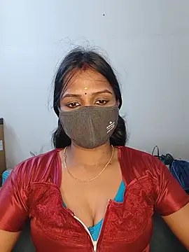 Snapshot of YALINITWO7_TAMIL chatting on June 24, 8:08 pm YALINITWO7 TAMIL online show from June 24, 8:08 pm