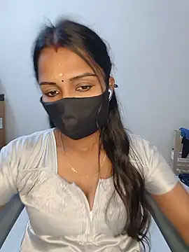 Snapshot of YALINITWO7_TAMIL chatting on July 9, 5:50 pm YALINITWO7 TAMIL online show from July 9, 5:50 pm