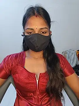 Snapshot of YALINITWO7_TAMIL chatting on July 13, 1:58 pm YALINITWO7 TAMIL online show from July 13, 1:58 pm