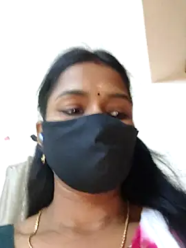 Snapshot of YALINITWO7_TAMIL chatting on July 14, 1:17 pm YALINITWO7 TAMIL online show from July 14, 1:17 pm