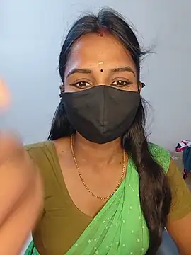 Snapshot of YALINITWO7_TAMIL chatting on July 16, 7:09 pm YALINITWO7 TAMIL online show from July 16, 7:09 pm
