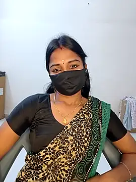 Snapshot of YALINITWO7_TAMIL chatting on July 23, 1:20 pm YALINITWO7 TAMIL online show from July 23, 1:20 pm