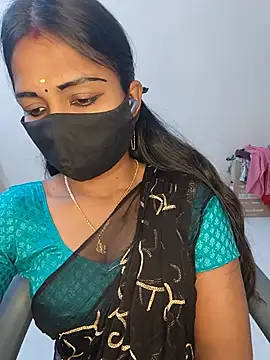 Snapshot of YALINITWO7_TAMIL chatting on July 30, 9:19 am YALINITWO7 TAMIL online show from July 30, 9:19 am