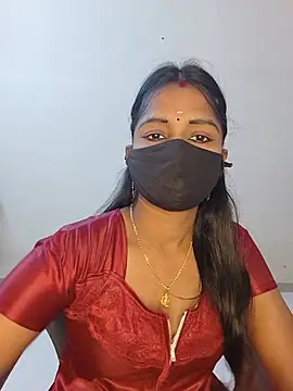 Snapshot of YALINITWO7_TAMIL chatting on August 5, 8:06 am YALINITWO7 TAMIL online show from August 5, 8:06 am