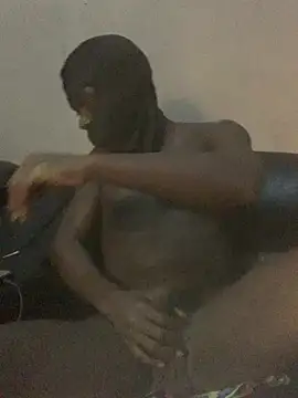 bigdickjohson1200 online show from June 24, 2:49 pm
