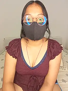 hottydisha online show from July 1, 5:09 am
