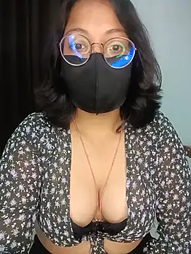 hottydisha online show from July 8, 4:22 pm