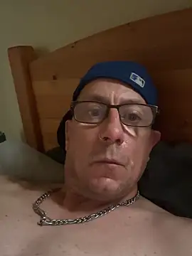 Snapshot of Dicklegend2245 chatting on June 22, 3:19 am Dicklegend2245 online show from June 22, 3:19 am
