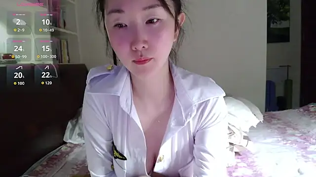 Snapshot of Daisy-B3 chatting on July 4, 9:21 pm Daisy-B3 online show from July 4, 9:21 pm