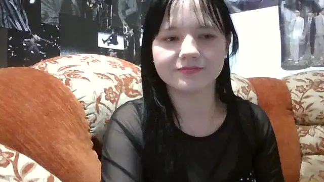 Snapshot of LittilePrincess chatting on June 16, 9:50 pm LittilePrincess online show from June 16, 9:50 pm