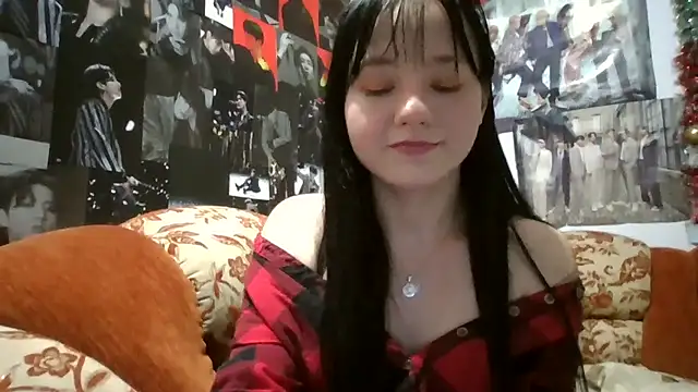 Snapshot of LittilePrincess chatting on June 20, 9:17 pm LittilePrincess online show from June 20, 9:17 pm