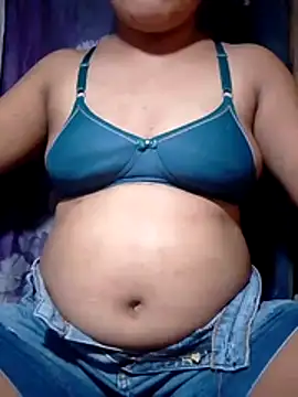 Snapshot of HotPussyPinay chatting on July 12, 11:01 am HotPussyPinay online show from July 12, 11:01 am